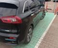 Чорний Кіа Niro, об'ємом двигуна 0 л та пробігом 170 тис. км за 16500 $, фото 4 на Automoto.ua