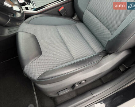 Черный Киа Niro, объемом двигателя 0 л и пробегом 61 тыс. км за 19300 $, фото 25 на Automoto.ua