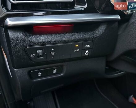 Черный Киа Niro, объемом двигателя 0 л и пробегом 115 тыс. км за 18700 $, фото 26 на Automoto.ua