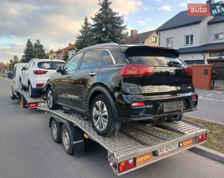 Черный Киа Niro, объемом двигателя 0 л и пробегом 125 тыс. км за 19300 $, фото 30 на Automoto.ua