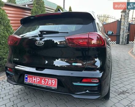 Черный Киа Niro, объемом двигателя 0 л и пробегом 115 тыс. км за 18700 $, фото 9 на Automoto.ua