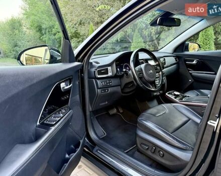 Киа Niro 2020 в Бердичеве на Automoto.ua Черный Киа Niro, объемом двигателя 0 л и пробегом 128 тыс. км за 16700 $, фото 42 на Automoto.ua