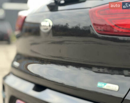 Чорний Кіа Niro, об'ємом двигуна 0 л та пробігом 140 тис. км за 17999 $, фото 26 на Automoto.ua