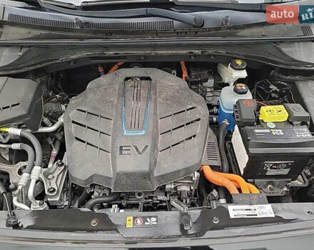 Черный Киа Niro, объемом двигателя 0 л и пробегом 128 тыс. км за 19463 $, фото 11 на Automoto.ua