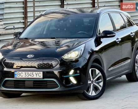 Киа Niro 2020 в Самборе на Automoto.ua Черный Киа Niro, объемом двигателя 0 л и пробегом 78 тыс. км за 21499 $, фото 3 на Automoto.ua