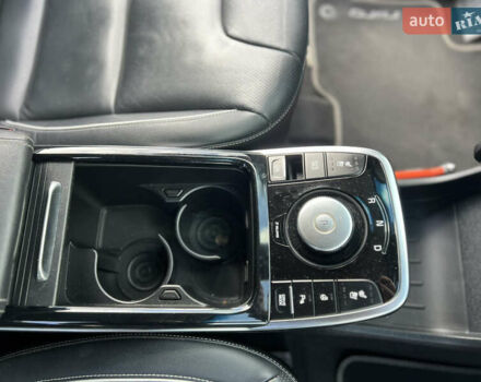 Черный Киа Niro, объемом двигателя 0 л и пробегом 140 тыс. км за 18199 $, фото 56 на Automoto.ua