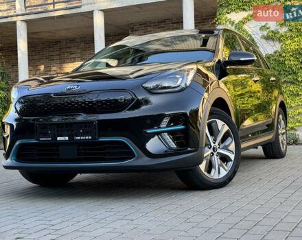 Черный Киа Niro, объемом двигателя 0 л и пробегом 50 тыс. км за 23499 $, фото 14 на Automoto.ua