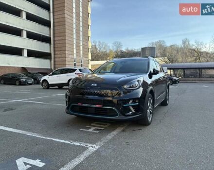 Черный Киа Niro, объемом двигателя 0 л и пробегом 105 тыс. км за 20500 $, фото 29 на Automoto.ua