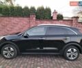 Чорний Кіа Niro, об'ємом двигуна 0 л та пробігом 136 тис. км за 18999 $, фото 4 на Automoto.ua