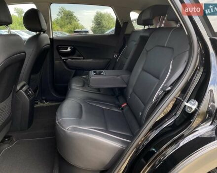 Киа Niro 2020 в Львове на Automoto.ua Черный Киа Niro, объемом двигателя 0 л и пробегом 70 тыс. км за 22500 $, фото 55 на Automoto.ua