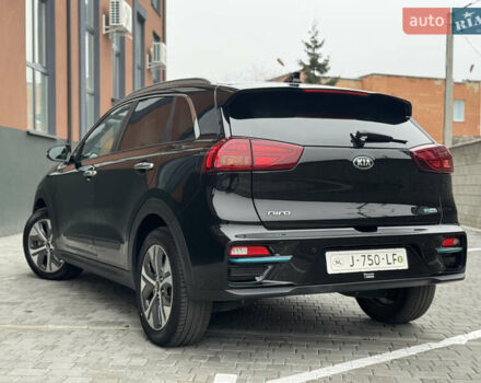 Черный Киа Niro, объемом двигателя 0 л и пробегом 132 тыс. км за 18699 $, фото 17 на Automoto.ua
