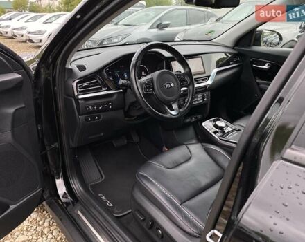 Черный Киа Niro, объемом двигателя 0 л и пробегом 107 тыс. км за 21400 $, фото 25 на Automoto.ua