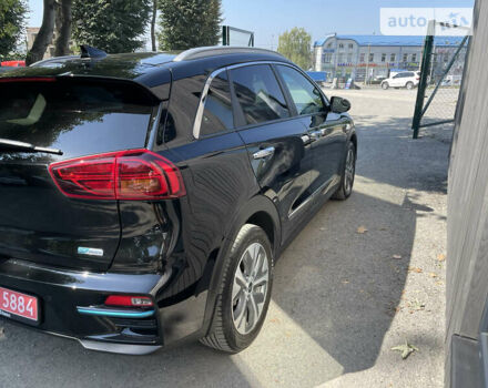 Черный Киа Niro, объемом двигателя 0 л и пробегом 151 тыс. км за 19300 $, фото 4 на Automoto.ua