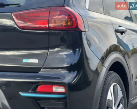 Черный Киа Niro, объемом двигателя 0 л и пробегом 140 тыс. км за 18199 $, фото 22 на Automoto.ua