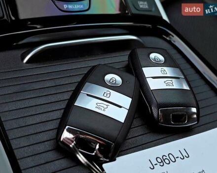 Черный Киа Niro, объемом двигателя 0 л и пробегом 115 тыс. км за 19999 $, фото 66 на Automoto.ua