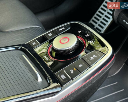 Черный Киа Niro, объемом двигателя 0 л и пробегом 50 тыс. км за 23499 $, фото 80 на Automoto.ua
