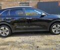 Киа Niro 2020 в Радомышле на Automoto.ua Черный Киа Niro, объемом двигателя 0 л и пробегом 139 тыс. км за 19600 $, фото 7 на Automoto.ua