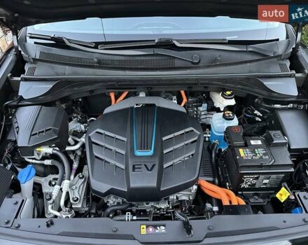 Черный Киа Niro, объемом двигателя 0 л и пробегом 115 тыс. км за 18700 $, фото 38 на Automoto.ua