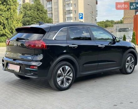 Черный Киа Niro, объемом двигателя 0 л и пробегом 98 тыс. км за 20999 $, фото 8 на Automoto.ua