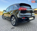 Чорний Кіа Niro, об'ємом двигуна 0 л та пробігом 91 тис. км за 18800 $, фото 7 на Automoto.ua