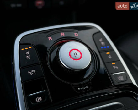 Черный Киа Niro, объемом двигателя 0 л и пробегом 142 тыс. км за 18900 $, фото 45 на Automoto.ua