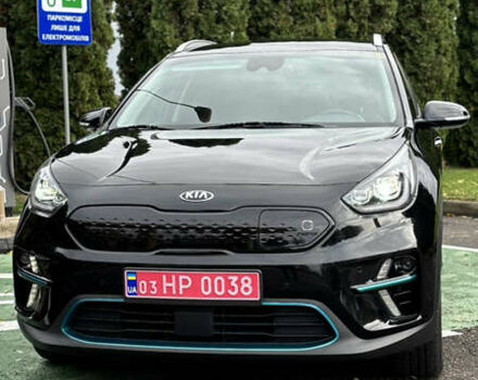 Чорний Кіа Niro, об'ємом двигуна 0 л та пробігом 110 тис. км за 19500 $, фото 38 на Automoto.ua