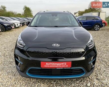 Чорний Кіа Niro, об'ємом двигуна 0 л та пробігом 96 тис. км за 20600 $, фото 16 на Automoto.ua