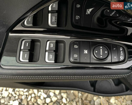 Киа Niro 2020 в Львове на Automoto.ua Черный Киа Niro, объемом двигателя 0 л и пробегом 64 тыс. км за 22700 $, фото 33 на Automoto.ua