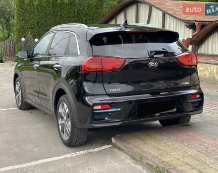 Чорний Кіа Niro, об'ємом двигуна 0 л та пробігом 109 тис. км за 19850 $, фото 1 на Automoto.ua