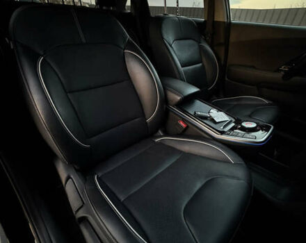Черный Киа Niro, объемом двигателя 0 л и пробегом 142 тыс. км за 18900 $, фото 52 на Automoto.ua
