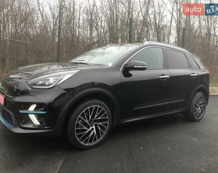 Черный Киа Niro, объемом двигателя 0 л и пробегом 40 тыс. км за 22950 $, фото 2 на Automoto.ua