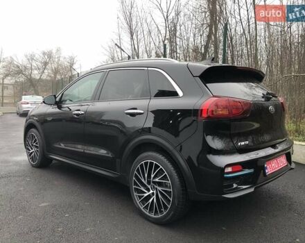 Черный Киа Niro, объемом двигателя 0 л и пробегом 40 тыс. км за 22950 $, фото 4 на Automoto.ua