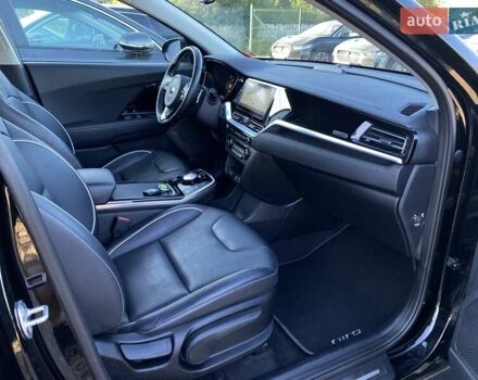 Черный Киа Niro, объемом двигателя 0 л и пробегом 93 тыс. км за 22700 $, фото 55 на Automoto.ua