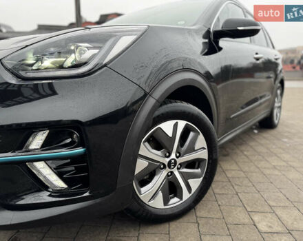 Черный Киа Niro, объемом двигателя 0 л и пробегом 159 тыс. км за 18950 $, фото 10 на Automoto.ua