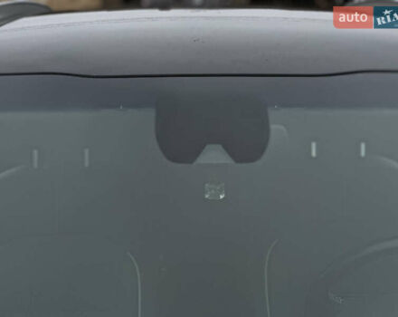 Чорний Кіа Niro, об'ємом двигуна 0 л та пробігом 130 тис. км за 18300 $, фото 26 на Automoto.ua