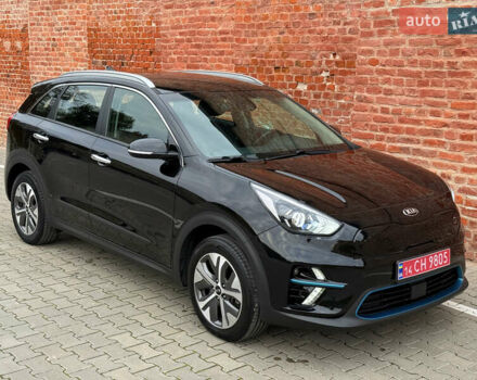 Черный Киа Niro, объемом двигателя 0 л и пробегом 92 тыс. км за 19899 $, фото 4 на Automoto.ua