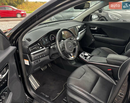 Черный Киа Niro, объемом двигателя 0 л и пробегом 45 тыс. км за 23300 $, фото 15 на Automoto.ua