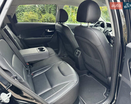 Черный Киа Niro, объемом двигателя 0 л и пробегом 78 тыс. км за 21700 $, фото 64 на Automoto.ua