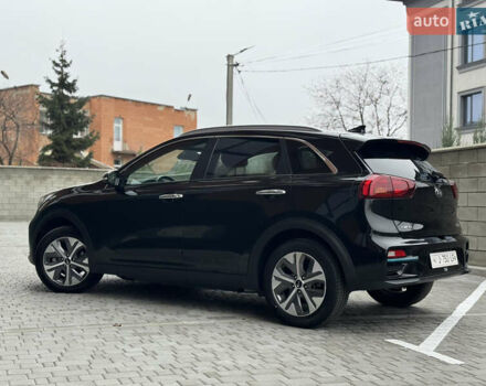 Черный Киа Niro, объемом двигателя 0 л и пробегом 132 тыс. км за 18699 $, фото 18 на Automoto.ua