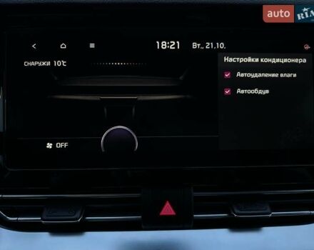 Черный Киа Niro, объемом двигателя 0 л и пробегом 35 тыс. км за 23400 $, фото 69 на Automoto.ua