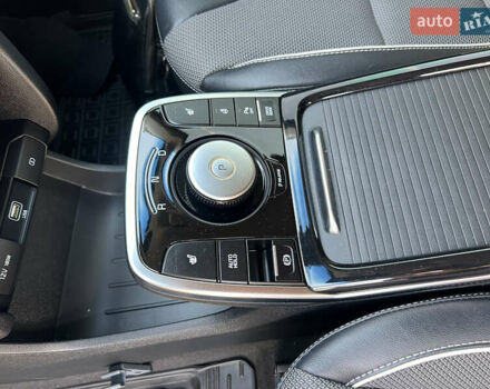 Черный Киа Niro, объемом двигателя 0 л и пробегом 112 тыс. км за 19500 $, фото 17 на Automoto.ua