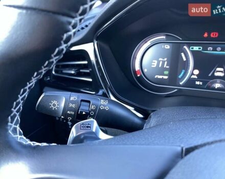 Черный Киа Niro, объемом двигателя 0 л и пробегом 93 тыс. км за 22700 $, фото 28 на Automoto.ua