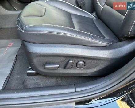 Черный Киа Niro, объемом двигателя 0 л и пробегом 105 тыс. км за 20500 $, фото 77 на Automoto.ua