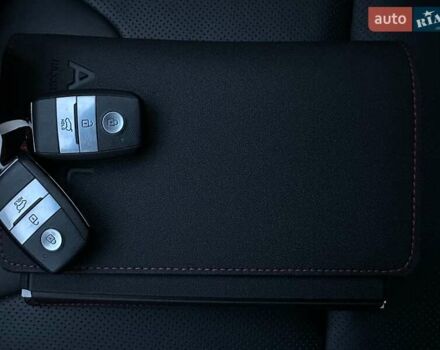 Черный Киа Niro, объемом двигателя 0 л и пробегом 35 тыс. км за 23400 $, фото 81 на Automoto.ua