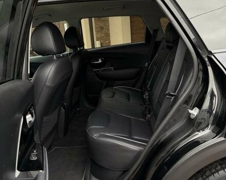 Чорний Кіа Niro, об'ємом двигуна 0 л та пробігом 89 тис. км за 20799 $, фото 62 на Automoto.ua