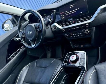Черный Киа Niro, объемом двигателя 0 л и пробегом 111 тыс. км за 18900 $, фото 38 на Automoto.ua