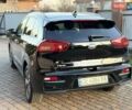 Чорний Кіа Niro, об'ємом двигуна 0 л та пробігом 69 тис. км за 21500 $, фото 5 на Automoto.ua