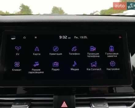 Чорний Кіа Niro, об'ємом двигуна 0 л та пробігом 107 тис. км за 22400 $, фото 51 на Automoto.ua