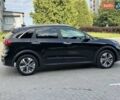 Черный Киа Niro, объемом двигателя 0 л и пробегом 98 тыс. км за 20999 $, фото 9 на Automoto.ua