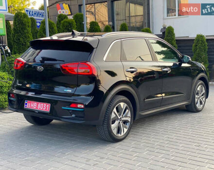 Черный Киа Niro, объемом двигателя 0 л и пробегом 152 тыс. км за 19200 $, фото 13 на Automoto.ua